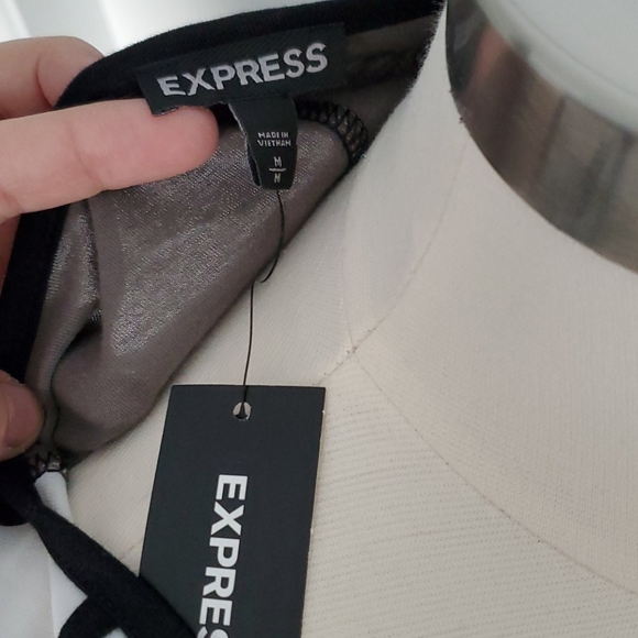 NWT - Express Top 3/4 Sleeve Top - Picture 4 of 4